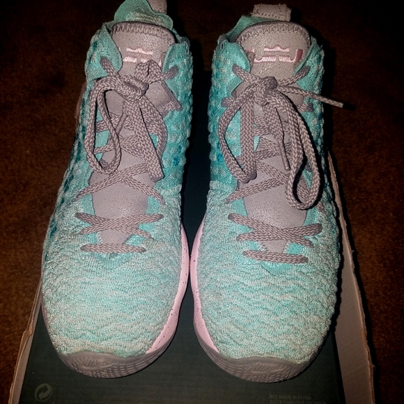 Lebron James XVII 17 South Beach Edition Sneakers Nike - Picture 3 of 4